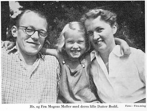 Hr. og Fru Mogens Møller med deres lille Datter Bodil. Foto: Flemming
